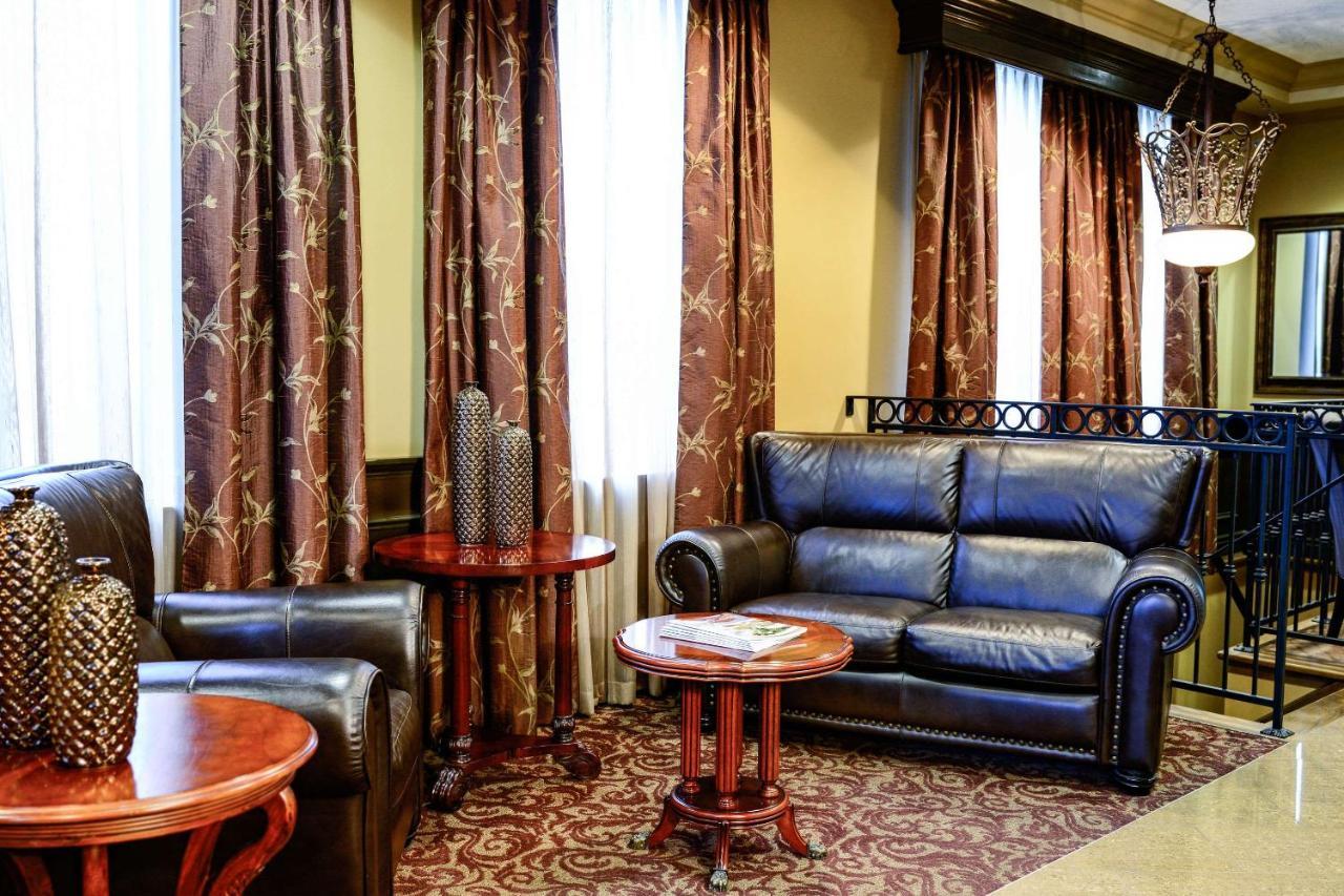 The Parlour Inn Ascend Hotel Collection Stratford Exterior photo