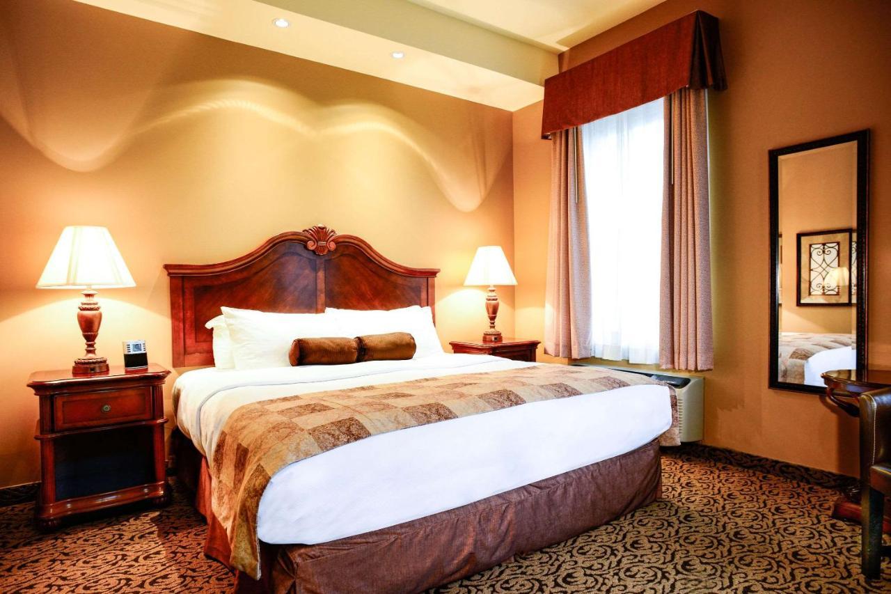 The Parlour Inn Ascend Hotel Collection Stratford Exterior photo